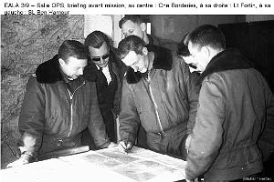 199- ARMEE DE L'AIR EN ALGERIE 1945-1962-47 (81)